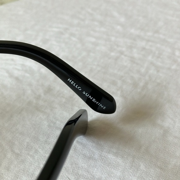 Kate Spade: Joslyns Brown tortoise with gold tone- brown gradient lenses- flaw - Picture 4 of 16